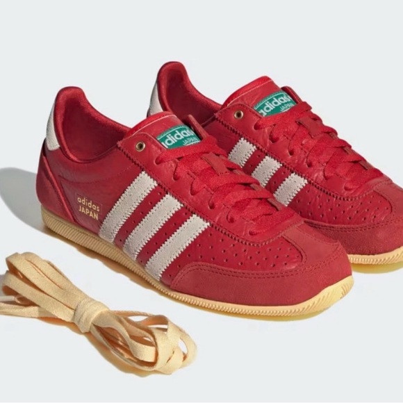 adidas Shoes - Adidas Tokyo Sneakers! Cute & Trendy!